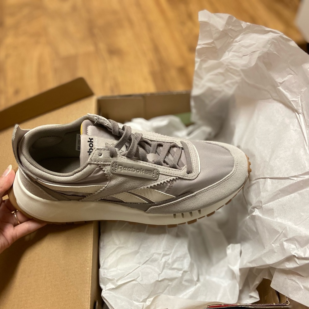 NIB “Unisex” Reebok Legacy Sneakers.
